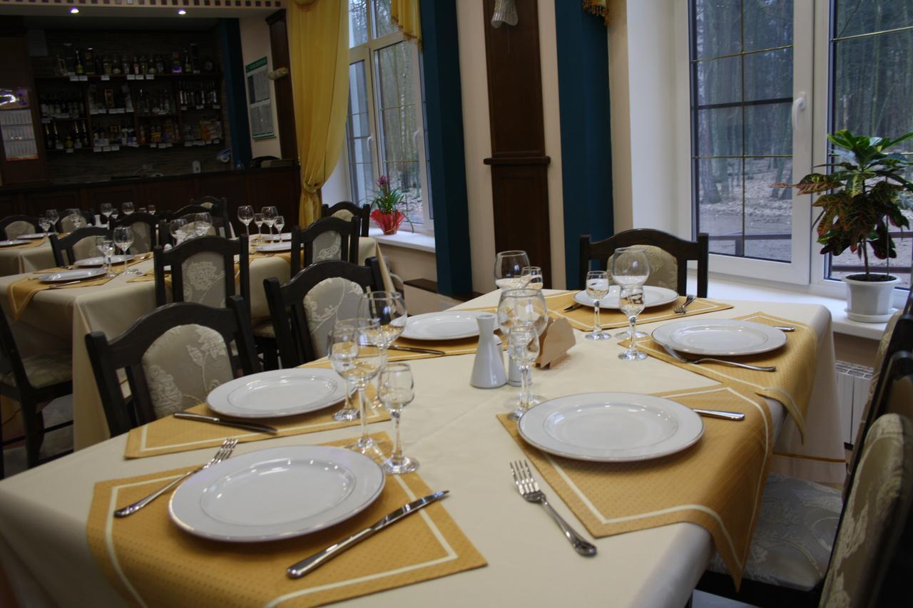 Belovezhskaya Pushcha Hotel Complex Zharkovshina エクステリア 写真