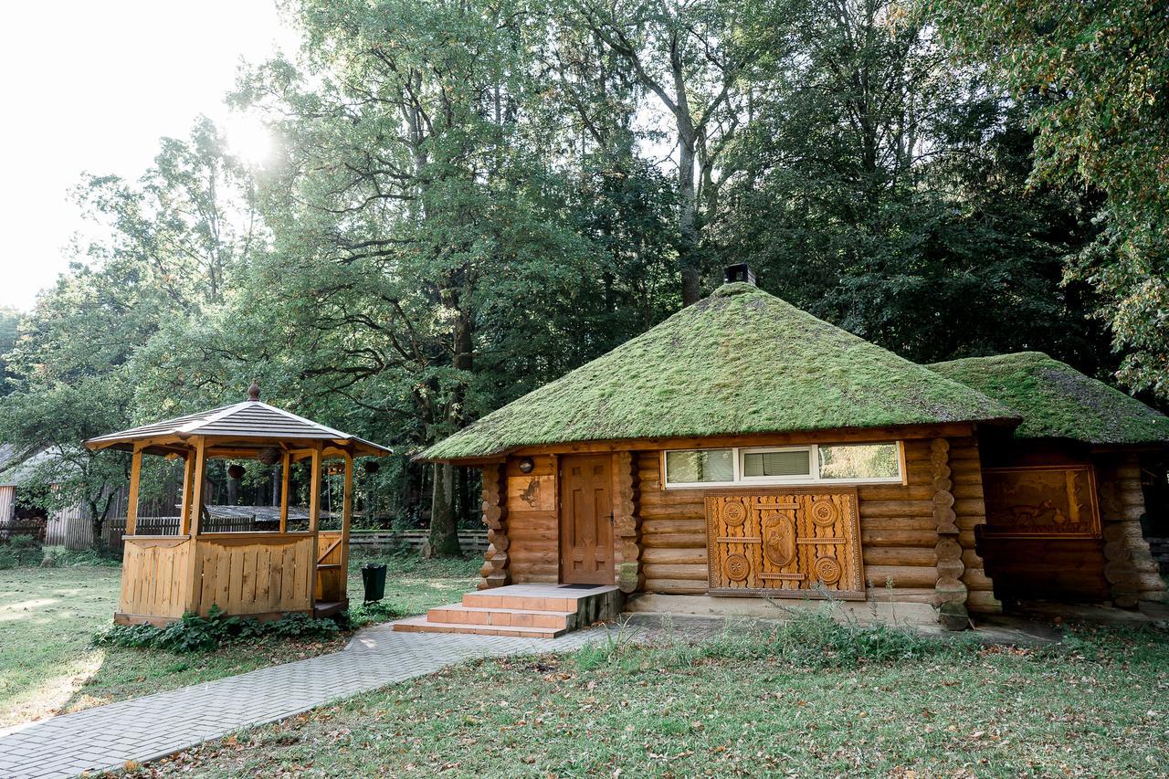 Belovezhskaya Pushcha Hotel Complex Zharkovshina エクステリア 写真