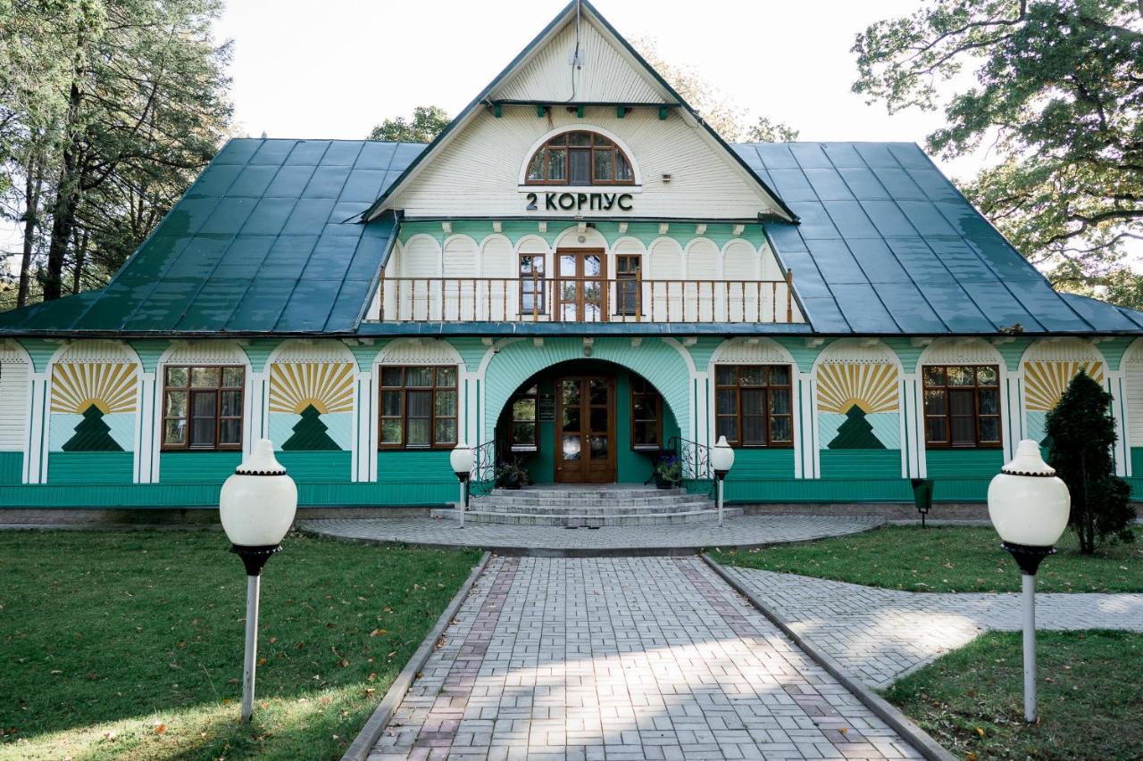 Belovezhskaya Pushcha Hotel Complex Zharkovshina エクステリア 写真